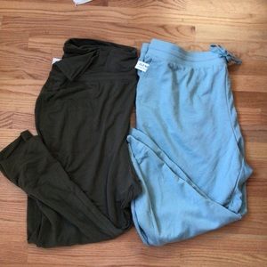 2 New Old Navy pants, both have tags and sz 3X Plus
